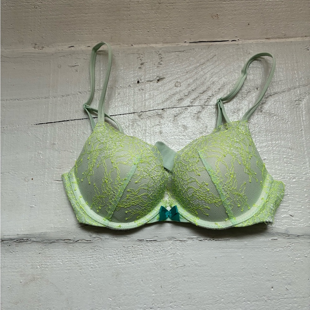 Very Sexy Push-Up Bra